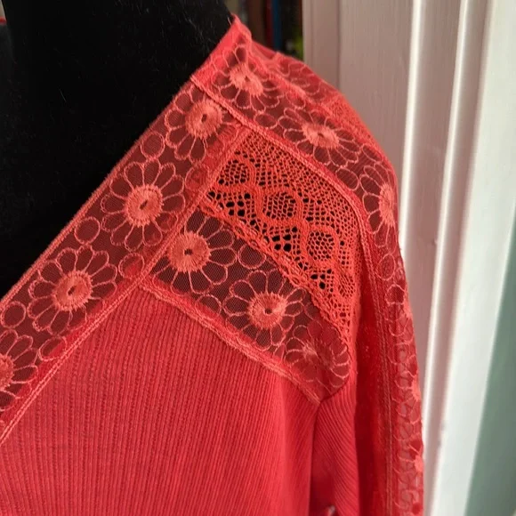FREE PEOPLE - LOLA LONG SLEEVE TOP IN ROSE CRIMSON NEW - Picture 5 of 7